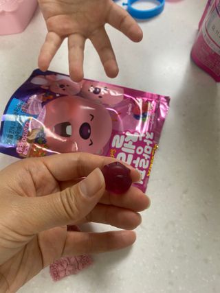[팔도] 잔망루피젤리 믹스베리맛 42g 8개 — 5점을 준 리뷰어가 2022년 3월 올린 사용 사진