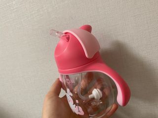 유비맘 트라이탄 코니빨대컵_컬러 랜덤 발송 — 5점을 준 리뷰어가 2021년 1월 올린 사용 사진