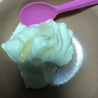 떠먹는불가리스 마이플레인 요거트 435g 6개입 — 3점을 준 리뷰어가 2021년 2월 올린 사용 사진