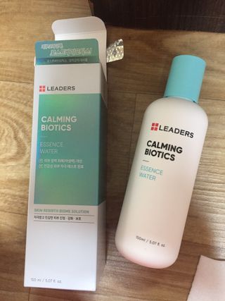 리더스코스메틱 리더스 카밍 바이오틱스 에센스 워터 — 5점을 준 리뷰어가 2022년 2월 올린 사용 사진