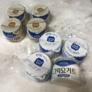 매일바이오 그릭요거트 오리지널 플레인 4개, 로스터리 커피믹스 4개 — 5점을 준 리뷰어가 2021년 12월 올린 사용 사진