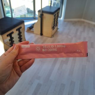 주식회사 얼굴반쪽 [얼굴반쪽 가르시니아 2,800mg] x 14포 1주 젤리 다이어트 보조제 체지방감소 — 4.5점을 준 리뷰어가 2021년 10월 올린 사용 사진