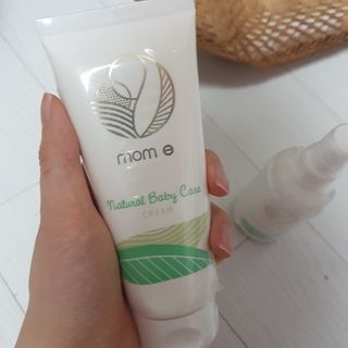mom e 맘이 내추럴 베이비 케어 크림+바디오일 — 5점을 준 리뷰어가 2021년 1월 올린 사용 사진
