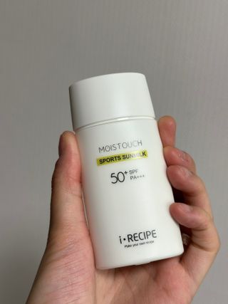 아이레시피 모이스트터치 스포츠 선밀크 50ml (SPF50+ PA+++) — 4점을 준 리뷰어가 2023년 4월 올린 사용 사진
