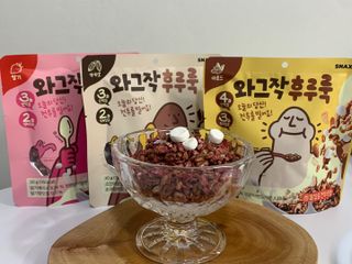 스낵스 와그작후루룩 3종_카카오2봉+아몬드2봉+딸기2봉 (총 6봉) — 5점을 준 리뷰어가 2024년 2월 올린 사용 사진