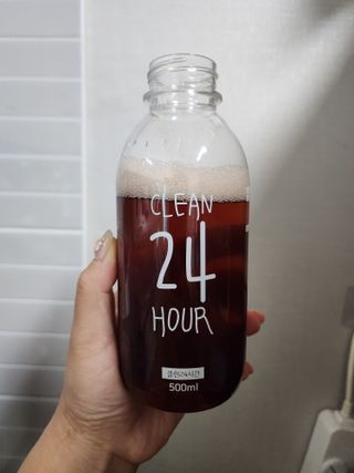 클린24시간 1BOX(5포) + 전용보틀(500ml) — 5점을 준 리뷰어가 2022년 10월 올린 사용 사진