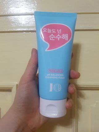 IO 아이오 오늘도 넌 순수해 - 약산성 클렌징폼 — 5점을 준 리뷰어가 2021년 2월 올린 사용 사진