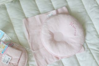 이브자리 더베이직 스케치북퍼프 짱구베개 유아베개 — 5점을 준 리뷰어가 2021년 6월 올린 사용 사진