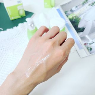 [후르디아] 피지 잡는 청포도 세럼+크림 2종 세트 — 4점을 준 리뷰어가 2021년 5월 올린 사용 사진