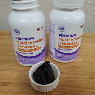 서울약사신협 네이처픽_멀티비타민&미네랄_1,000mg x 120캡슐 — 5점을 준 리뷰어가 2021년 9월 올린 사용 사진