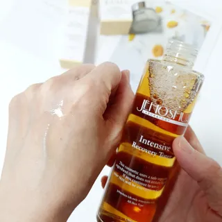 조슈아랩 인텐시브 리커버리 토너, 인텐시브 리커버리 크림 — 4.5점을 준 리뷰어가 2022년 6월 올린 사용 사진