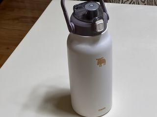 모즈스웨덴 MOZ 스웨덴 316 스텐 대용량 원터치 손잡이 보냉보온병 — 5점을 준 리뷰어가 2023년 8월 올린 사용 사진