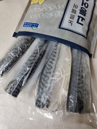 ㈜금호통상 노르웨이 고등어 900g (6~10편) — 5점을 준 리뷰어가 2022년 11월 올린 사용 사진