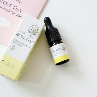 라라로즈데이 시즌2 천연 아로마오일 Y존 케어 속옷향수 이너퍼퓸 5ml  여성의 자존감을 UP시키자 — 5점을 준 리뷰어가 2021년 10월 올린 사용 사진