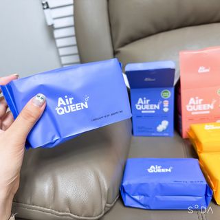 에어퀸 뉴브레스 유기농 생리대 4종 (팬티라이너 20P + 중형 10P + 대형 10P + 오버나이트 8P)_체험단 — 4점을 준 리뷰어가 2024년 5월 올린 사용 사진
