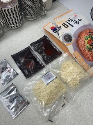 [한면원] 비빔국수 2인분 — 5점을 준 리뷰어가 2022년 8월 올린 사용 사진