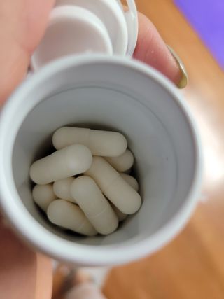 메디타민 인체유래 비피더스 포스트 프로바이오틱스 — 5점을 준 리뷰어가 2021년 2월 올린 사용 사진