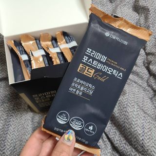 서울약사신협_프리미엄포스트바이오틱스골드_5g x 50포 — 5점을 준 리뷰어가 2021년 3월 올린 사용 사진