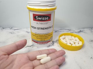 Swisse 스위스 고함량 비타민 C 1000mg — 5점을 준 리뷰어가 2021년 2월 올린 사용 사진