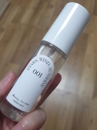 디어포레스트 [5개세트] 숲속의 하루 패브릭미스트 (섬유향수/ 룸스프레이) 50ml 5개 — 5점을 준 리뷰어가 2022년 9월 올린 사용 사진