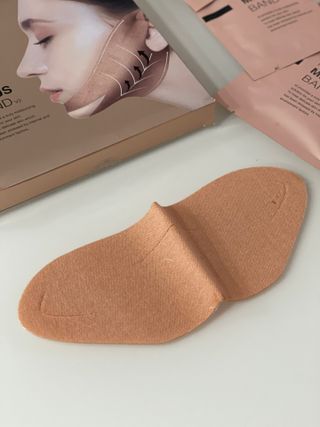 아이디플라코스메틱 아이디 페이스핏 마이너스 밴드 v2 — 5점을 준 리뷰어가 2021년 5월 올린 사용 사진