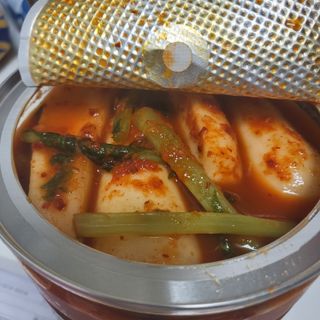 셰프애찬 알타리김치 총각김치 1kg — 5점을 준 리뷰어가 2022년 10월 올린 사용 사진