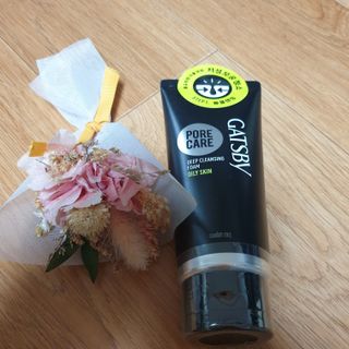 [갸스비] 지성 남성을 위한 포어케어 클렌징폼 — 5점을 준 리뷰어가 2021년 8월 올린 사용 사진