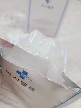 닥터마시멜로 닥터마스멜로 마블러스 아쿠아 클리닉 마스크 — 4점을 준 리뷰어가 2021년 2월 올린 사용 사진