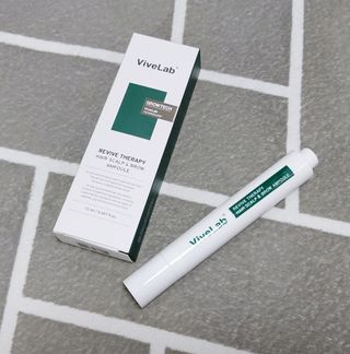 바이브랩 [탈모증상완화] 헤어라인 눈썹 두피앰플 — 5점을 준 리뷰어가 2022년 1월 올린 사용 사진