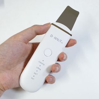 디하우트 랩 4 in 1 갈바닉 아쿠아 워터 필링기 스킨스크러버 — 5점을 준 리뷰어가 2021년 11월 올린 사용 사진
