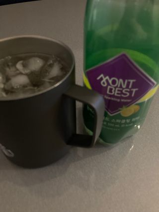 몽베스트 Montbest with Sparkling water Lemon OR Lime 20병(랜덤) — 5점을 준 리뷰어가 2022년 8월 올린 사용 사진