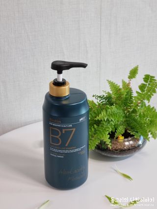 [포레스트스토리] 탈모증상완화 샴푸 1,000ml — 5점을 준 리뷰어가 2022년 8월 올린 사용 사진