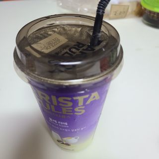 바리스타룰스 돌체 라떼 — 5점을 준 리뷰어가 2023년 4월 올린 사용 사진
