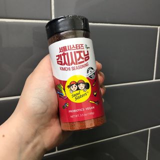 [서울시스터즈] 김치시즈닝 국내 최초 뿌려먹는 김치파우더 100g 1개+ 신제품 김치스낵 90g 2개 — 5점을 준 리뷰어가 2021년 8월 올린 사용 사진