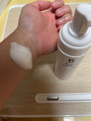 블룸비 거품 두피 샴푸 — 5점을 준 리뷰어가 2022년 9월 올린 사용 사진