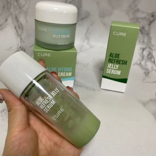 김정문알로에 큐어 큐어 알로에 리프레쉬 젤리 세럼, 큐어 알로에 하이드로 젤리 크림 — 5점을 준 리뷰어가 2021년 3월 올린 사용 사진