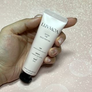 러브모아 향수 고체향수 승무원 고체향수 바르는 향수 니치향수 도손 우드세이지 앤 씨솔트 — 5점을 준 리뷰어가 2023년 1월 올린 사용 사진