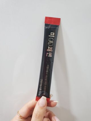 새롬바이오 리생 [미쾌변] 차전자피 식이섬유 건강기능식품 3팩 — 5점을 준 리뷰어가 2021년 6월 올린 사용 사진