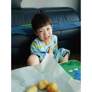 Dog&Ball 독앤볼 [Dog&Ball] 미니찹쌀볼도그 찹쌀치즈볼 — 5점을 준 리뷰어가 2021년 9월 올린 사용 사진