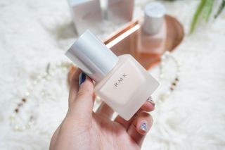 [RMK] 메이크업 베이스 + 리퀴드 파운데이션 — 5점을 준 리뷰어가 2021년 3월 올린 사용 사진