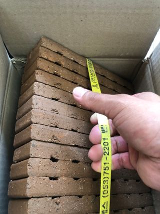[신흥산업] 붙이는 벽돌 황토 파벽돌 230mm 45장,  욕실 인테리어 실내장식 셀프인테리어 — 5점을 준 리뷰어가 2023년 5월 올린 사용 사진