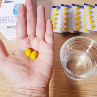 [이롬] 알티지 메가유산균 1 개월분 (490mgx30캡슐x2개입) — 4점을 준 리뷰어가 2022년 6월 올린 사용 사진