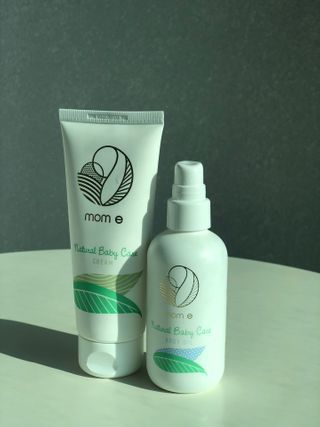 mom e 맘이 내추럴 베이비 케어 크림+바디오일 — 4.5점을 준 리뷰어가 2021년 1월 올린 사용 사진