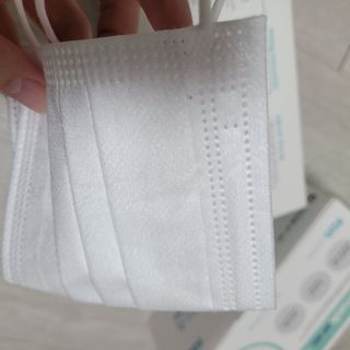 나무드 [식약처허가] KF-AD 국내생산 메디토피아 비말차단 마스크 50매 대대형 헬스 운동 2 BOX — 5점을 준 리뷰어가 2021년 10월 올린 사용 사진