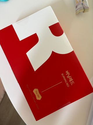 디오르 버닝레드 — 5점을 준 리뷰어가 2022년 2월 올린 사용 사진