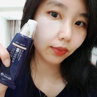 아이앤립 / EYENLIP 아이앤립 루센트 비비크림 2 Color — 5점을 준 리뷰어가 2021년 5월 올린 사용 사진