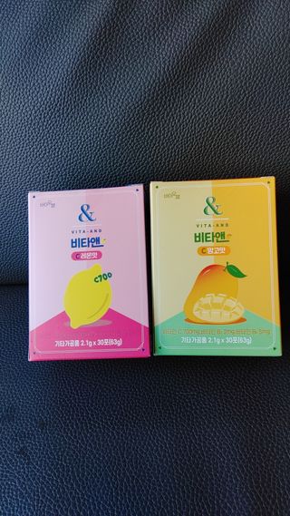 비타앤C 레몬맛, 망고맛 — 5점을 준 리뷰어가 2021년 5월 올린 사용 사진