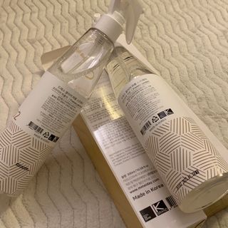 [엠메이데이] 드레스클리어 퍼퓸 스프레이 300ml 프리지아 가든향+프리지아 파출리향 — 4.5점을 준 리뷰어가 2022년 1월 올린 사용 사진