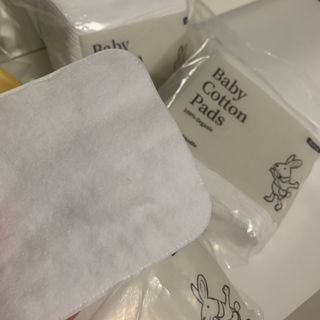 디어엘로디 프리미엄 유기농 유아 솜티슈 40매 3Pack +60매 1Pack 혼합형 — 5점을 준 리뷰어가 2021년 4월 올린 사용 사진