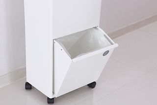 창신리빙 [프랑코 원터치 스탠드 분리수거함 50L 화이트] 똑똑한 정리 수납 — 5점을 준 리뷰어가 2021년 7월 올린 사용 사진